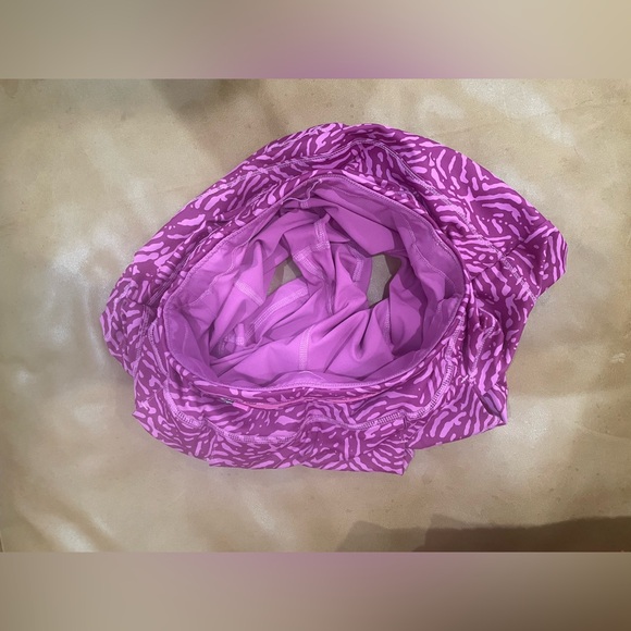 High-waisted Tennis Skirt with pockets. - Picture 3 of 8